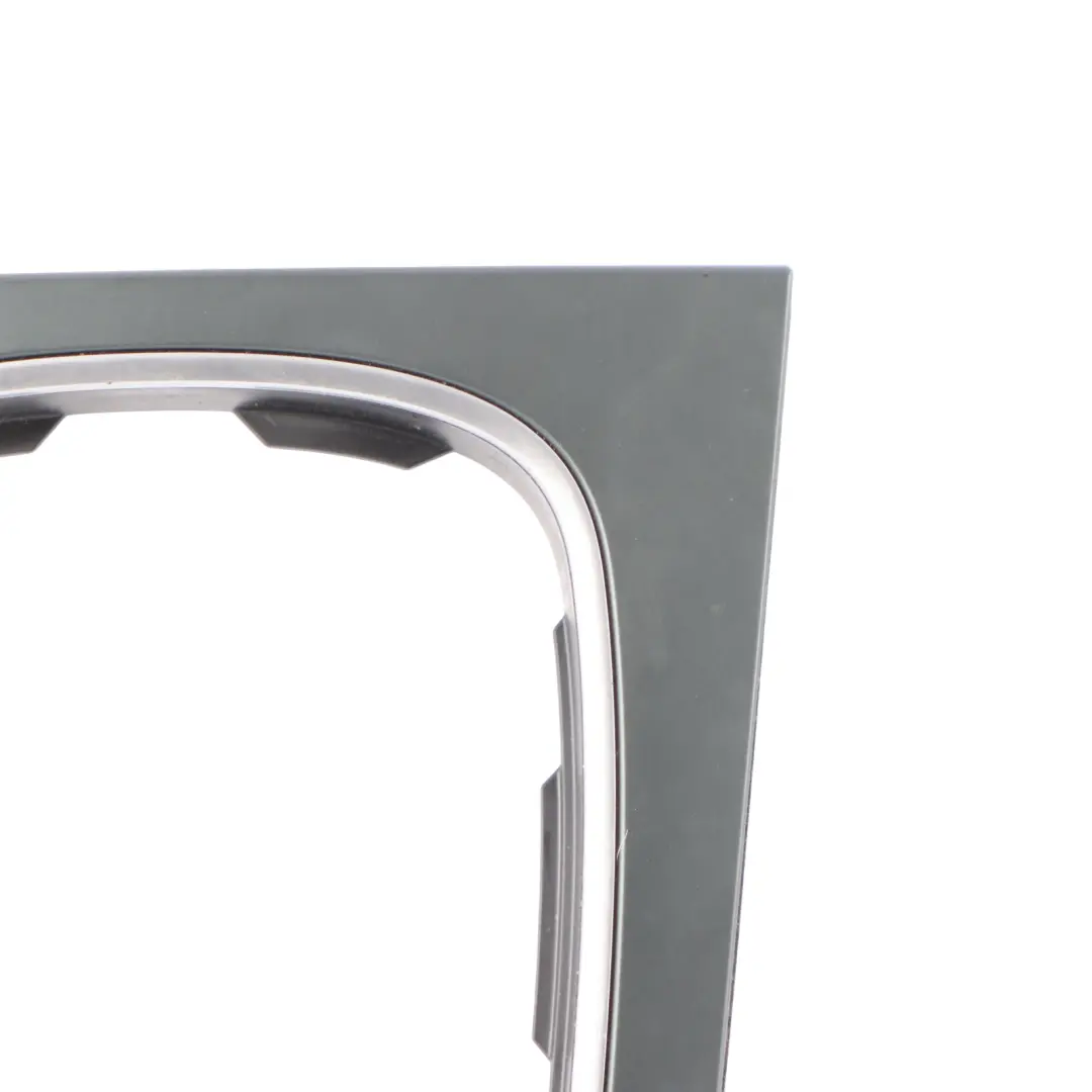 Schalthe Belknauf Stick Shifter Surround Trimmen Abdeckung für Audi A3 8P mit Teilenummer 8P0864261T Audi A3 8P Schalthe Belknauf Stick Shifter Surround Trimmen Abdeckung - SKU 8P0864261T - Teilenummer 8P0864261T