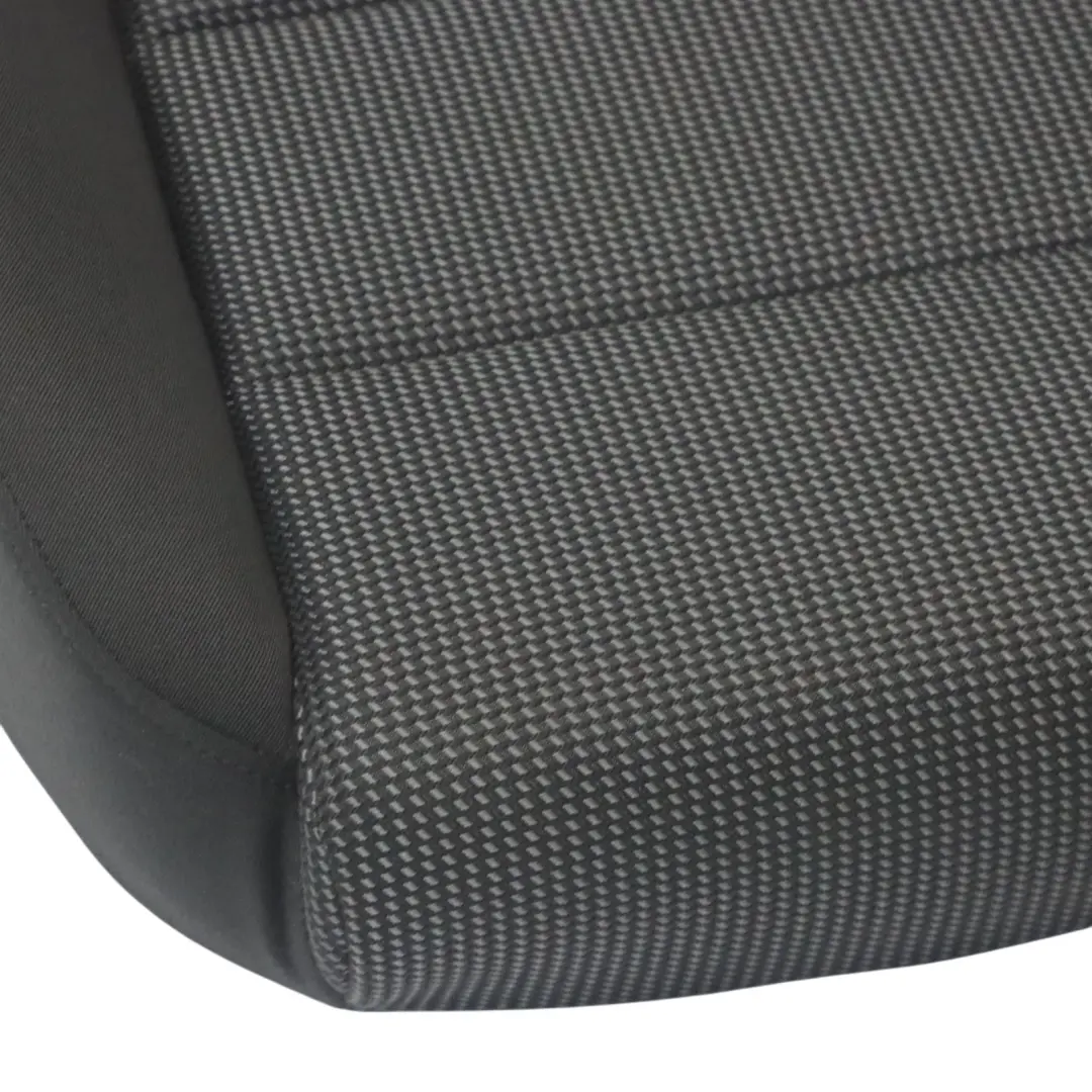 Audi A3 8P Cuscino copertura inferiore anteriore sinistro destro - SKU 8P0881405CS - Numero di parte 8P0881405CS