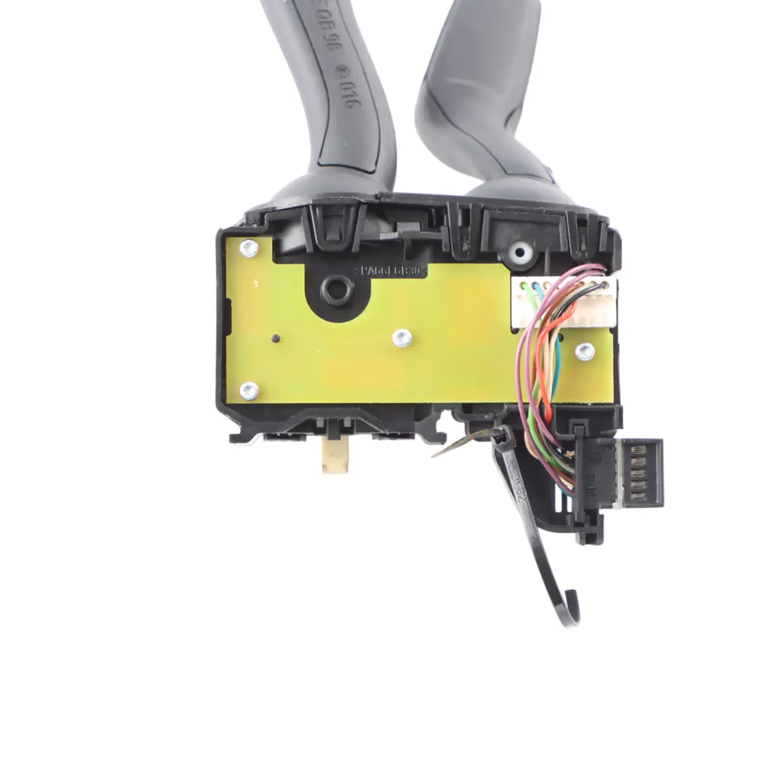 Tige Commande Régulateur Vitesse Colonne Direction pour Audi A3 8P à propos du numéro de pièce 8P0953513D Audi A3 8P Tige Commande Régulateur Vitesse Colonne Direction - SKU 8P0953513D - Numéro de pièce 8P0953513D