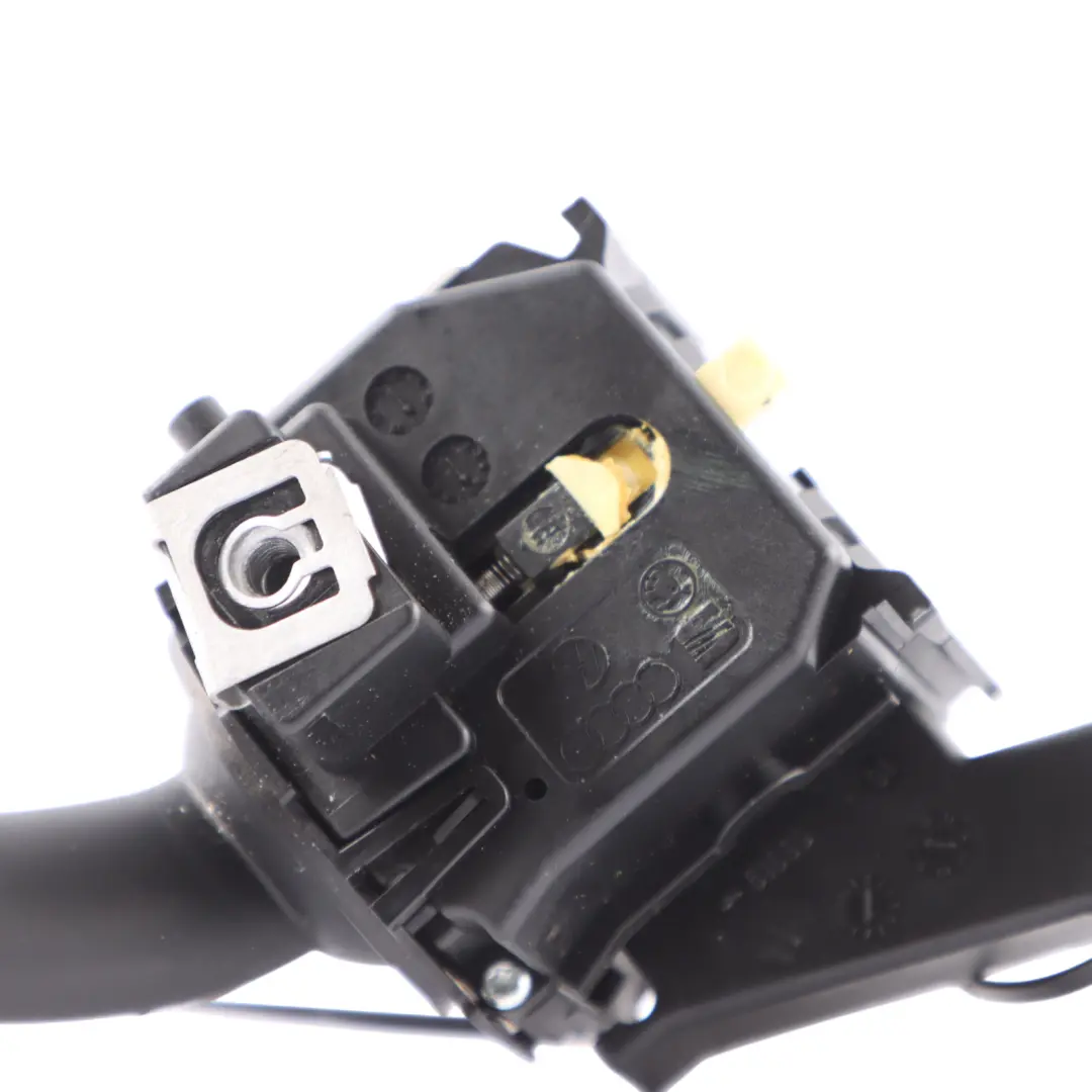 Lenksäule Blinkerhebel Schalter Stiel für Audi A3 8P mit Teilenummer 8P0953513E Audi A3 8P Lenksäule Blinkerhebel Schalter Stiel - SKU 8P0953513E - Teilenummer 8P0953513E