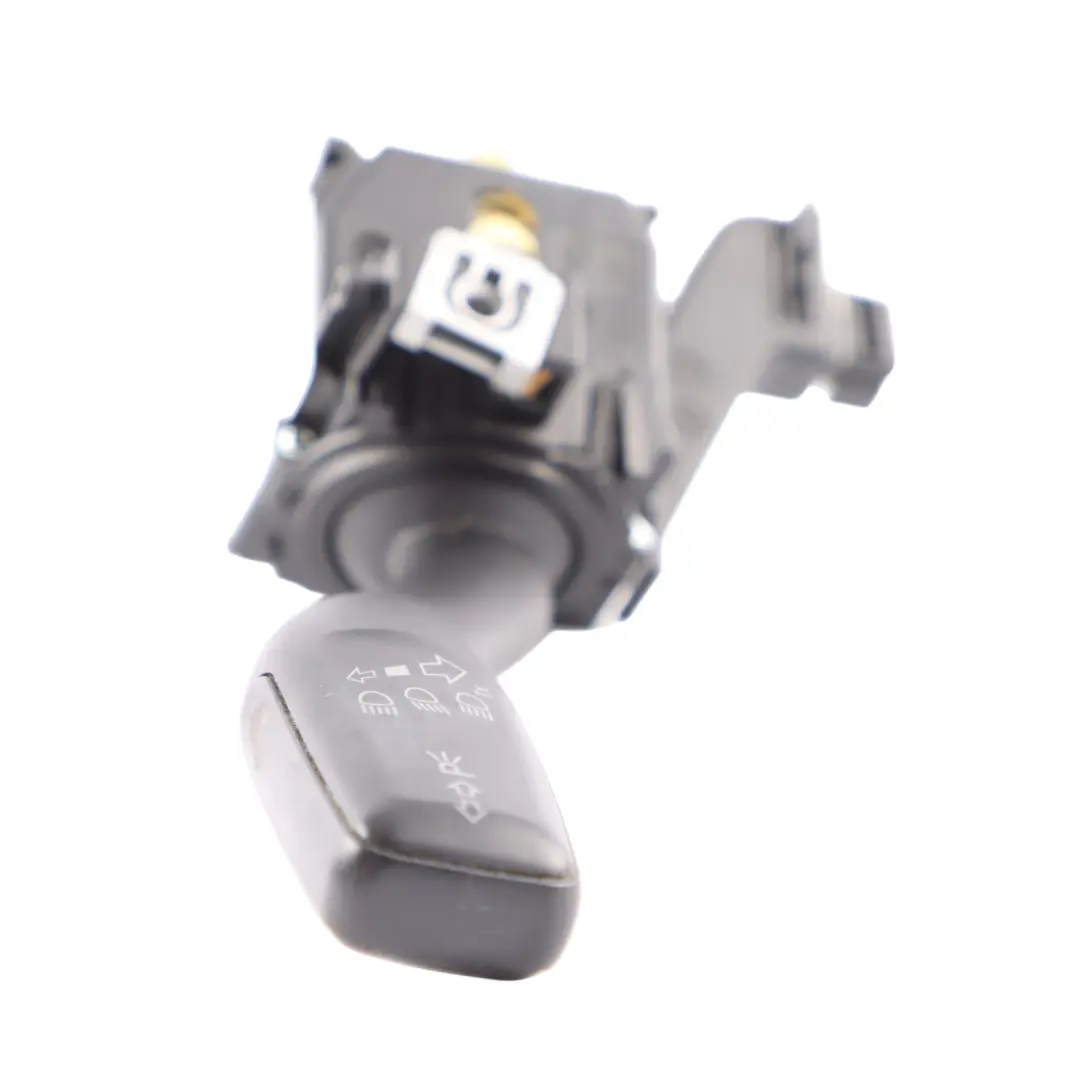 Commutateur contrôle des clignotants la colonne direction pour Audi A3 8P à propos du numéro de pièce 8P0953513E Audi A3 8P Commutateur contrôle des clignotants la colonne direction - SKU 8P0953513E - Numéro de pièce 8P0953513E