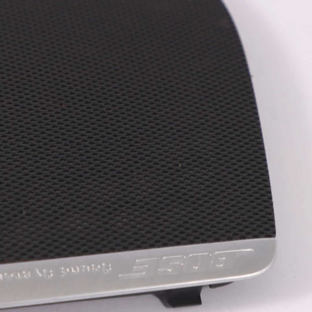 Haut parleur Couvercle Porte Carte garniture avant droite pour Audi S3 8P à propos du numéro de pièce 8P3035420A Audi S3 8P Haut parleur Couvercle Porte Carte garniture avant droite - SKU 8P3035420A - Numéro de pièce 8P3035420A