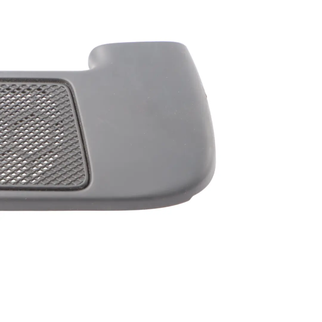 Copri Altoparlante Tweeter Porta Posteriore Destra per Audi A3 8P con numero di parte 8P4035794 Audi A3 8P Copri Altoparlante Tweeter Porta Posteriore Destra - SKU 8P4035794 - Numero di parte 8P4035794