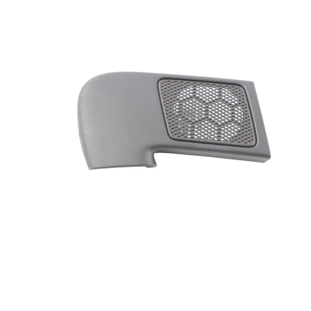 Copri Altoparlante Tweeter Porta Posteriore Destra per Audi A3 8P con numero di parte 8P4035794 Audi A3 8P Copri Altoparlante Tweeter Porta Posteriore Destra - SKU 8P4035794 - Numero di parte 8P4035794
