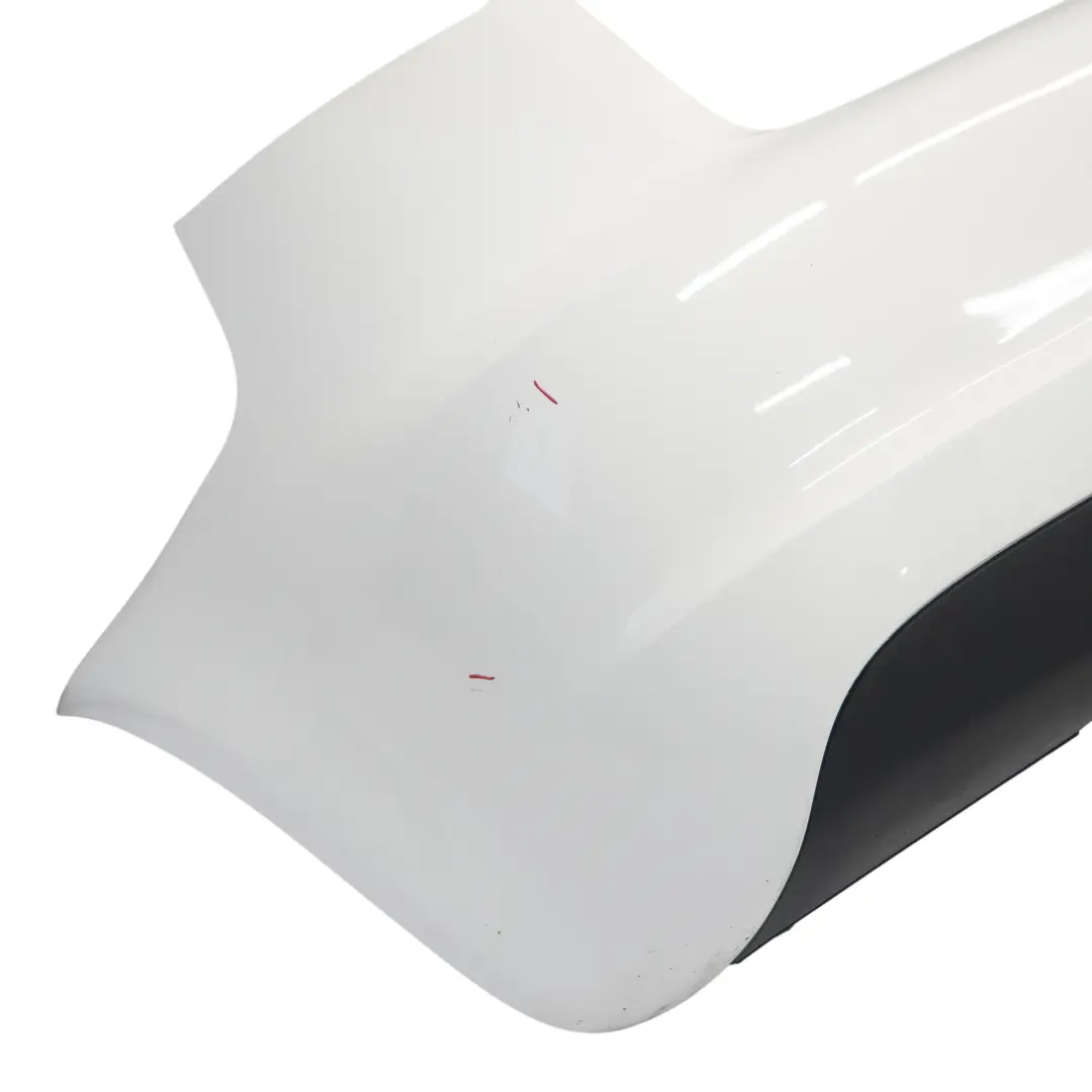 Sportback Zderzak Tylny Ibis White Biały - Y9C do Audi A3 8P o numerze 8P4807303G Audi A3 8P Sportback Zderzak Tylny Ibis White Biały - Y9C - SKU 8P4807303G-IWH1 - Numer Części 8P4807303G