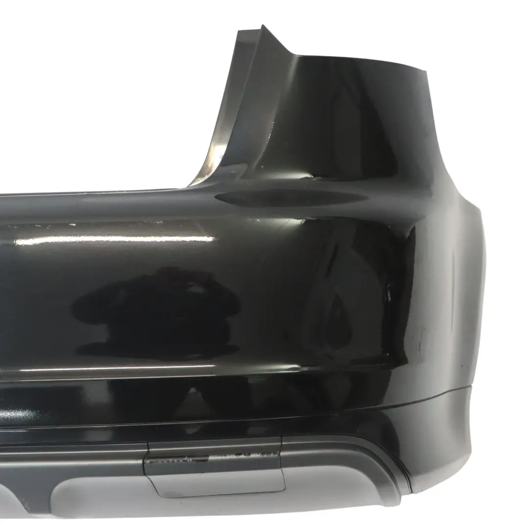 Zderzak Tylny Osłona Phantom Black Czarny - Z9Y do Audi A3 S3 8P o numerze 8P4807303J Audi A3 S3 8P Zderzak Tylny Osłona Phantom Black Czarny - Z9Y - SKU 8P4807303J-PHB - Numer Części 8P4807303J