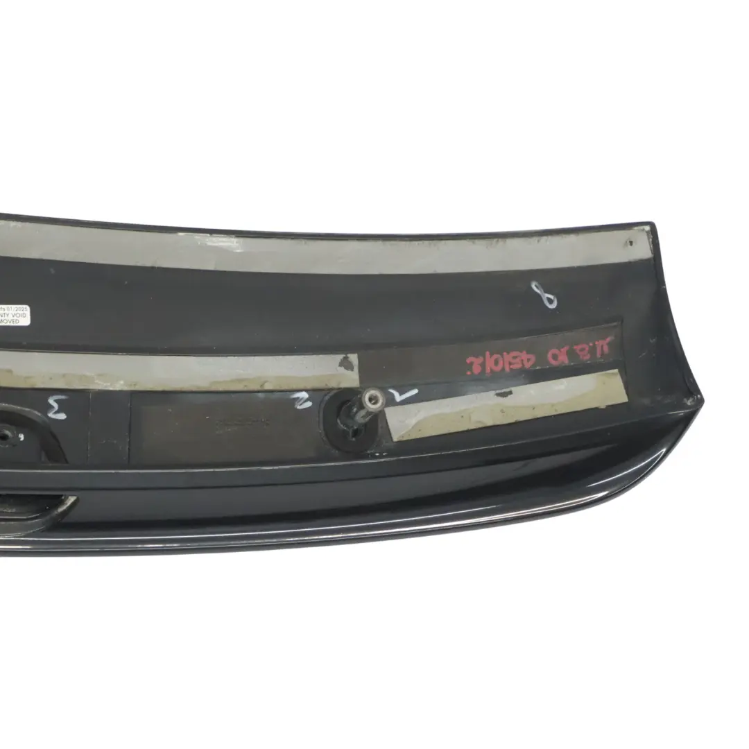 8Y Spoiler trasero Tapa Portón trasero Phantom Negro - Z9Y para Audi S3 con número de pieza 8P4827933 Audi S3 8Y Spoiler trasero Tapa Portón trasero Phantom Negro - Z9Y - SKU 8P4827933-PHB - Número de pieza 8P4827933