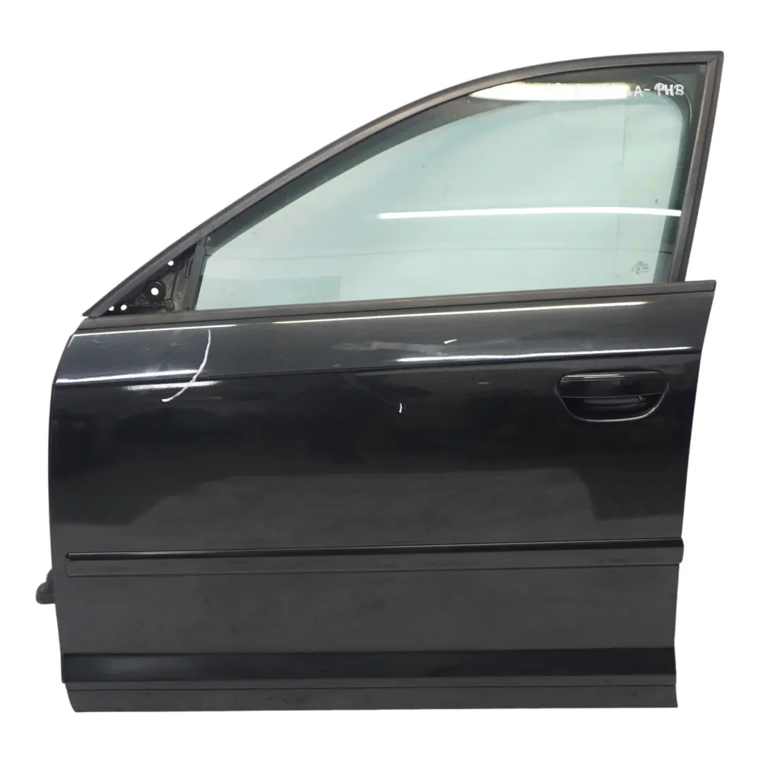Audi A3 8P Sportback Drzwi Lewe Przednie Phantom Black Czarny Metalik - Z9Y - SKU 8P4831051A-PHB - Numer Części 8P4831051A