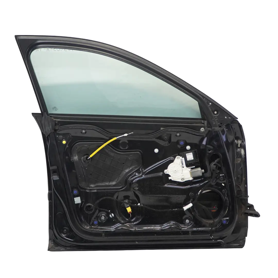 Sportback Tür vorne links Verkleidung Phantom Black Schwarz - Z9Y für Audi A3 8P mit Teilenummer 8P4831051A Audi A3 8P Sportback Tür vorne links Verkleidung Phantom Black Schwarz - Z9Y - SKU 8P4831051A-PHB - Teilenummer 8P4831051A