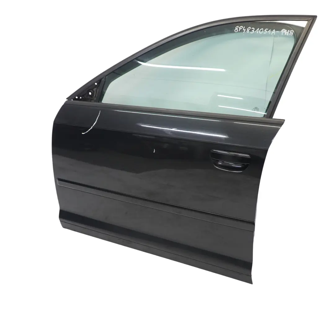 Sportback Porta anteriore sinistra Rivestimento Phantom Black - Z9Y per Audi A3 8P con numero di parte 8P4831051A Audi A3 8P Sportback Porta anteriore sinistra Rivestimento Phantom Black - Z9Y - SKU 8P4831051A-PHB - Numero di parte 8P4831051A