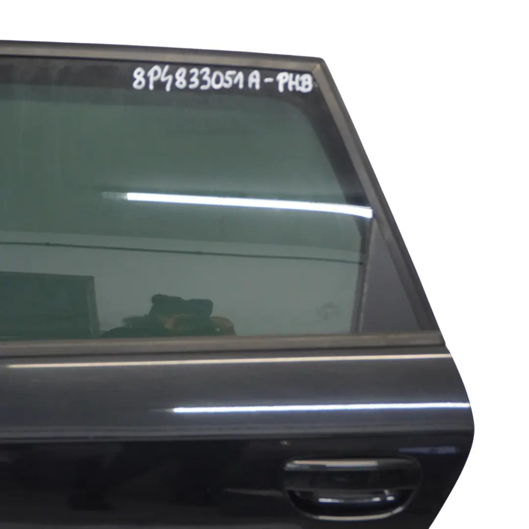 Sportback Panneau de Porte arrière gauche Phantom Black - Z9Y pour Audi A3 8P à propos du numéro de pièce 8P4833051A Audi A3 8P Sportback Panneau de Porte arrière gauche Phantom Black - Z9Y - SKU 8P4833051A-PHB - Numéro de pièce 8P4833051A