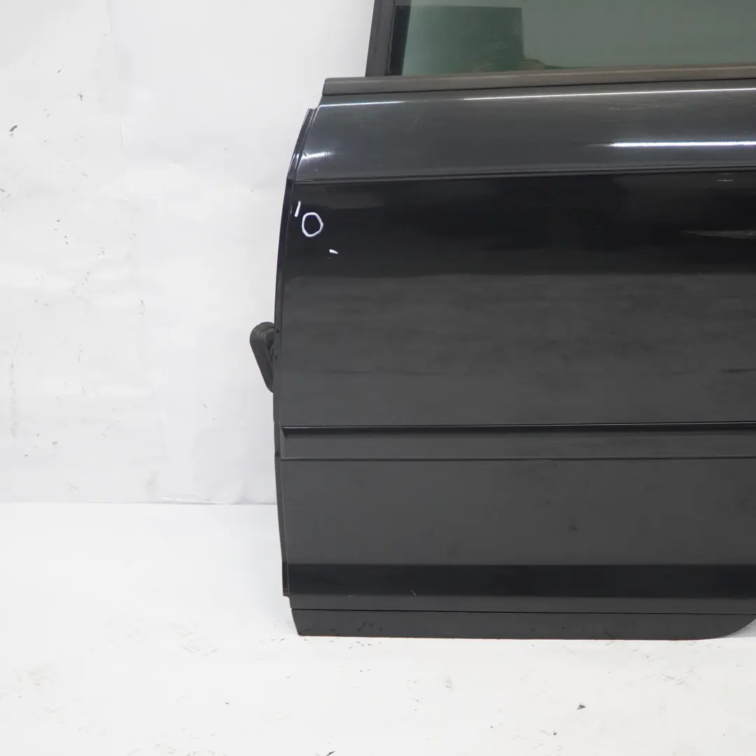 Audi A3 8P Sportback Puerta Trasera Izquierda Phantom Black- Z9Y - SKU 8P4833051A-PHB - Número de pieza 8P4833051A