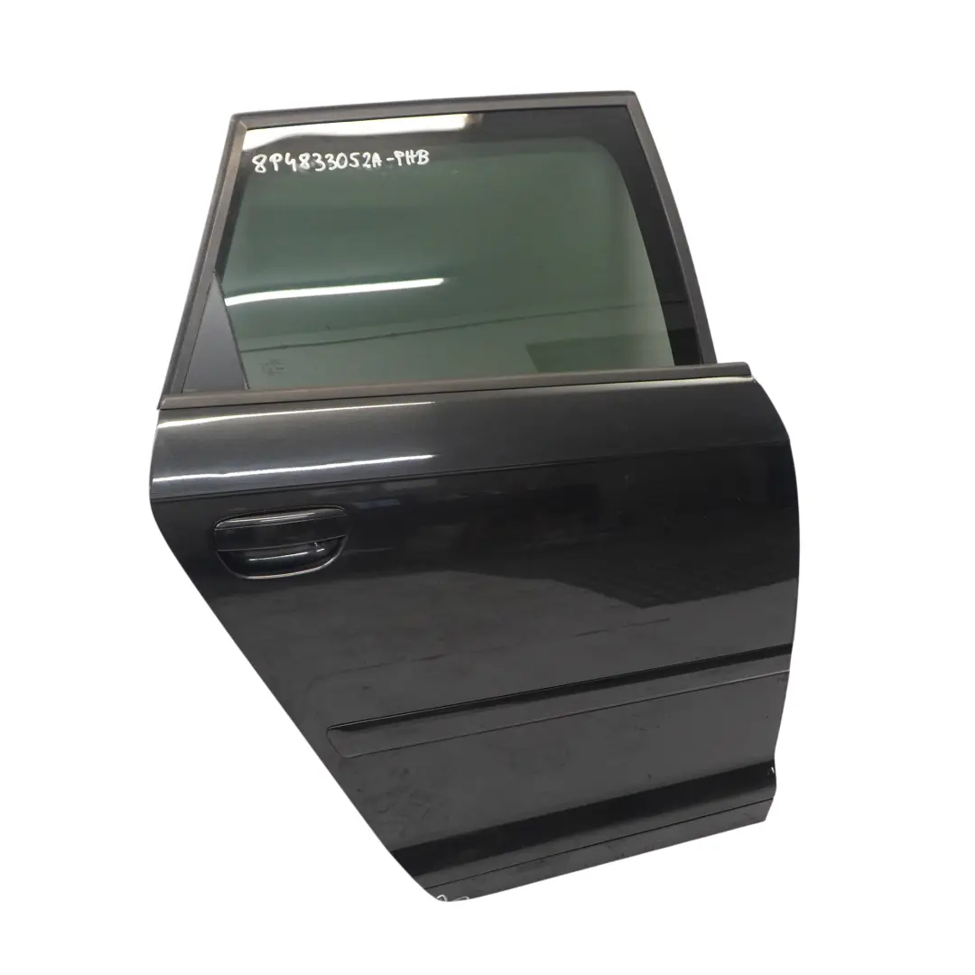 Sportback Panneau de porte arrière droite Phantom Black - Z9Y pour Audi A3 8P à propos du numéro de pièce 8P4833052A Audi A3 8P Sportback Panneau de porte arrière droite Phantom Black - Z9Y - SKU 8P4833052A-PHB - Numéro de pièce 8P4833052A