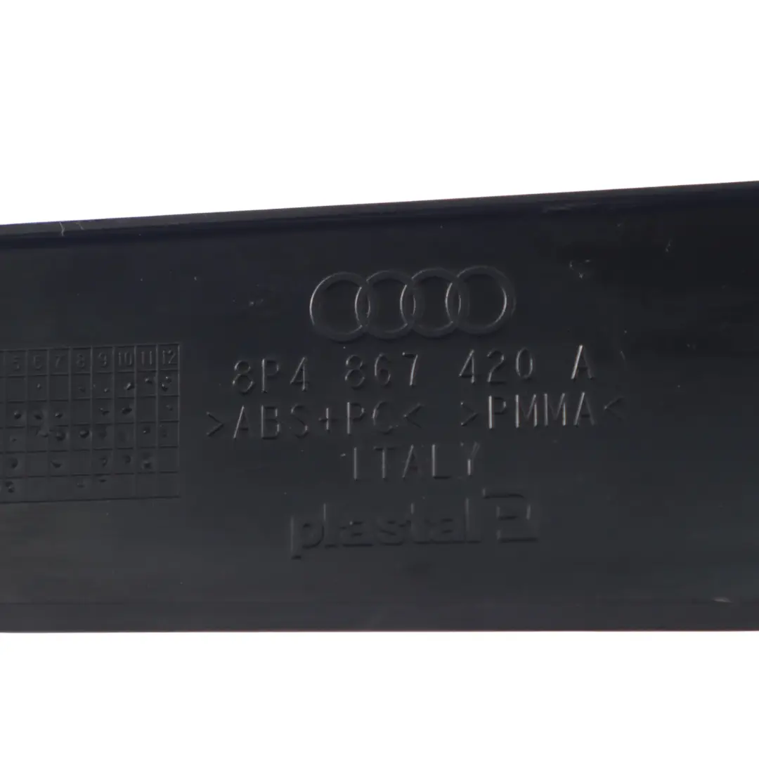 Audi S3 8P Interior Puerta Cubre Tira Trasera Derecha - SKU 8P4867420A - Número de pieza 8P4867420A