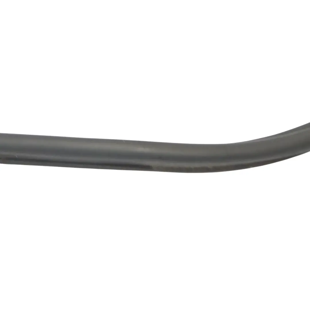 Boot Lid Tailgate Seal Weather Trunk Seal Gasket Rubber to Audi A3 8V with Part number 8P7827705E Audi A3 8V Boot Lid Tailgate Seal Weather Trunk Seal Gasket Rubber - SKU 8P7827705E - Part number 8P7827705E