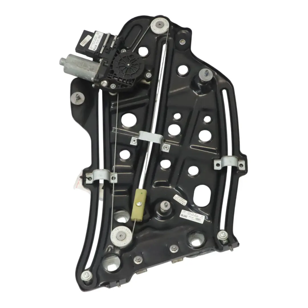 Mechanizm Regulacji Szyby Lewy Tył do Audi A3 8P o numerze 8P7839397B Audi A3 8P Mechanizm Regulacji Szyby Lewy Tył - SKU 8P7839397B - Numer Części 8P7839397B