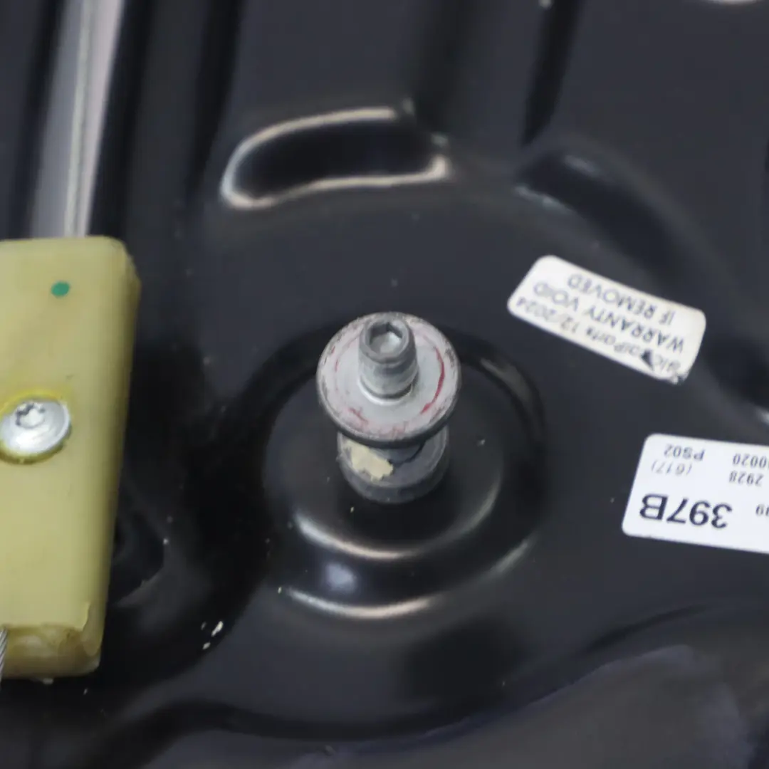 Audi A3 8P Lève vitre Régulateur Mécanisme Arrière Gauche - SKU 8P7839397B - Numéro de pièce 8P7839397B