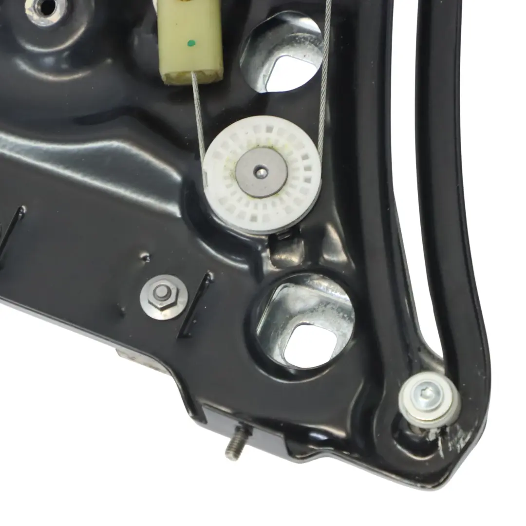 Audi A3 8P Lève vitre Régulateur Mécanisme Arrière Droit - SKU 8P7839398B - Numéro de pièce 8P7839398B
