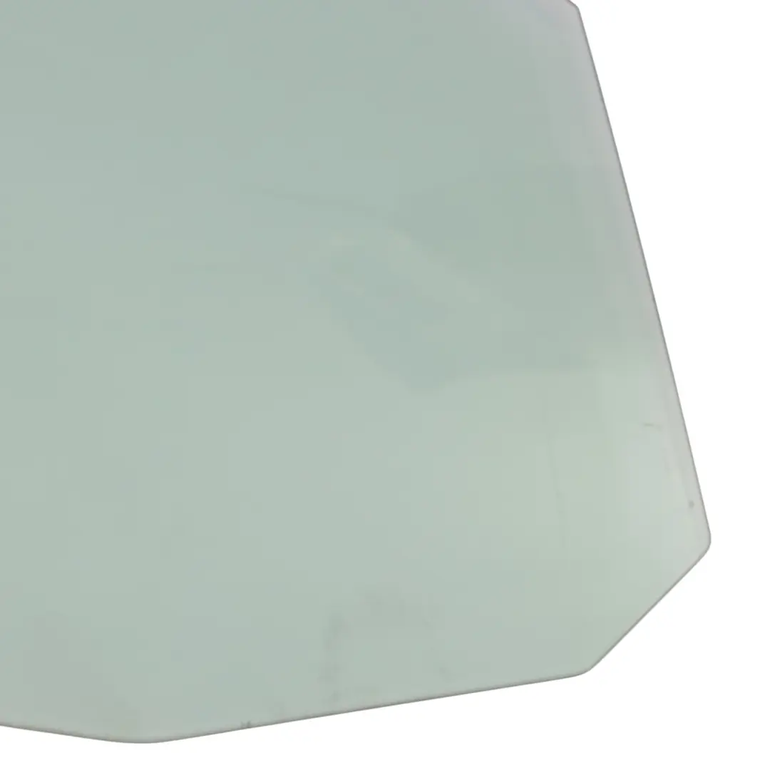 Vitre latérale de porte avant AS2 droite pour Audi A3 8P à propos du numéro de pièce 8P7845202 Audi A3 8P Vitre latérale de porte avant AS2 droite - SKU 8P7845202 - Numéro de pièce 8P7845202