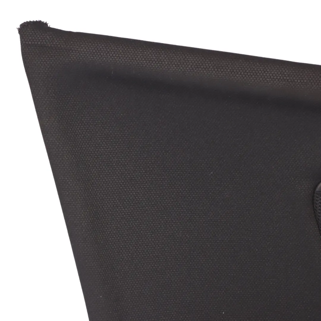 Copertura pannello laterale posteriore sinistro per Audi A3 8P con numero di parte 8P7867117 Audi A3 8P Copertura pannello laterale posteriore sinistro - SKU 8P7867117 - Numero di parte 8P7867117