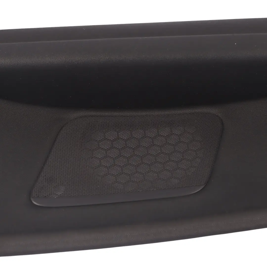 Tapa lateral trasera derecha para Audi A3 8P con número de pieza 8P7867118 Audi A3 8P Tapa lateral trasera derecha - SKU 8P7867118 - Número de pieza 8P7867118