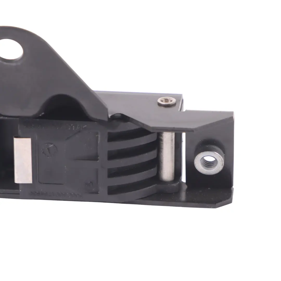 Plegable Bisagra Delantera Izquierda para Audi A3 8P con número de pieza 8P7871443F Audi A3 8P Plegable Bisagra Delantera Izquierda - SKU 8P7871443F - Número de pieza 8P7871443F