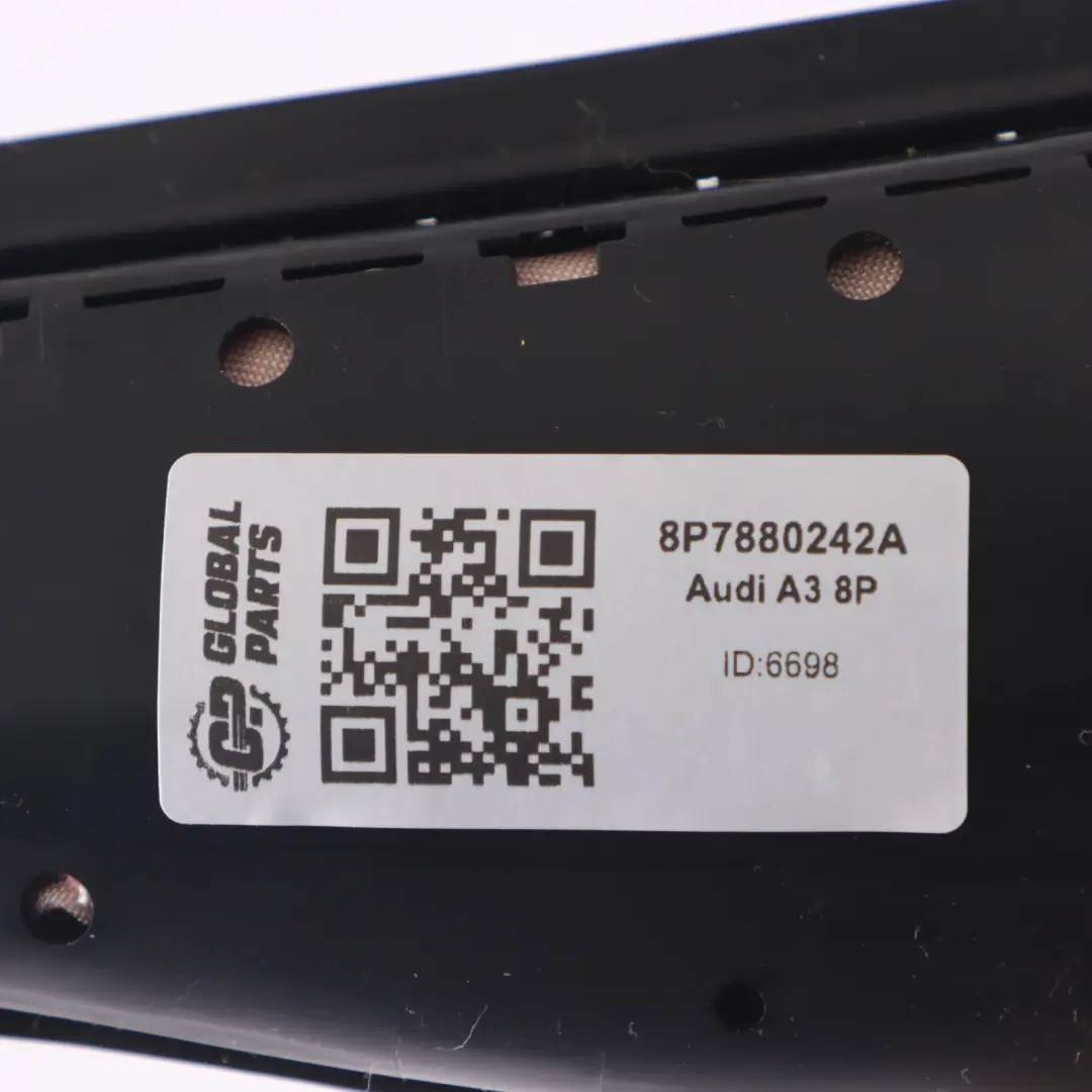 Audi A3 8P Module d'air Siège avant droit - SKU 8P7880242A - Numéro de pièce 8P7880242A