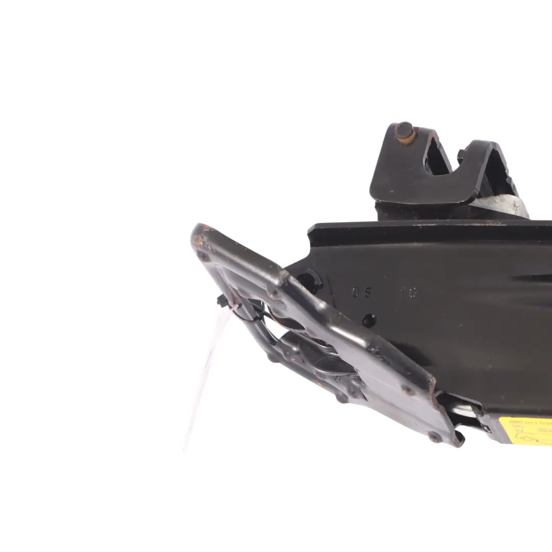 Cric de levage voiture Outil levage de roue d'urgence pour Audi Q5 8R à propos du numéro de pièce 8R0011031C Audi Q5 8R Cric de levage voiture Outil levage de roue d'urgence - SKU 8R0011031C - Numéro de pièce 8R0011031C