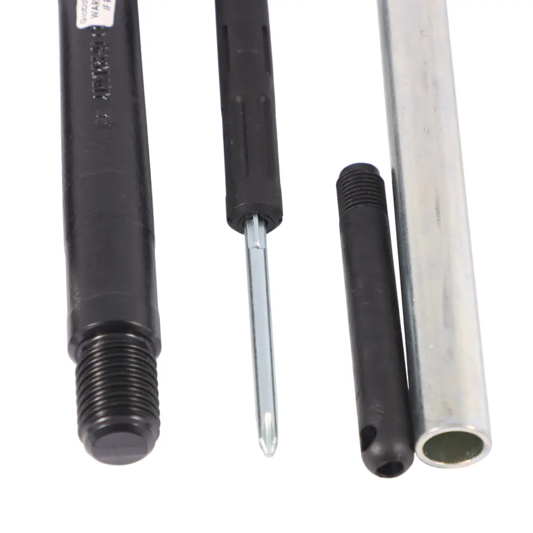 Audi Q7 4L Outil d'urgence SET Cric de levage Clé de roue - SKU 8R0012115A - Numéro de pièce 8R0012115A