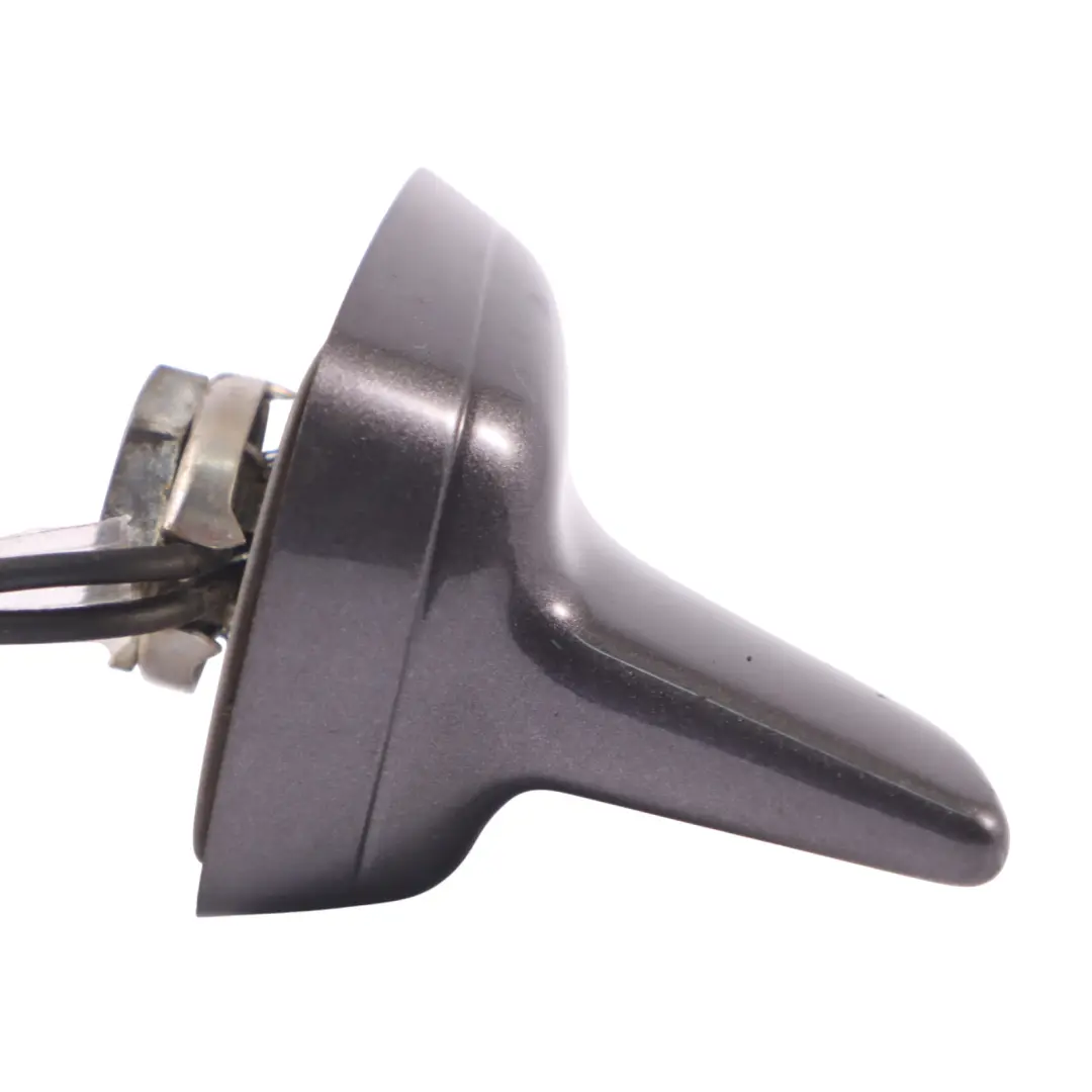 Antenne Dachantenne Hai Amethyst Grau Metallic - Z4X 8R0035503E für Audi Q5 8R mit Teilenummer 8R0035503E-AGM Audi Q5 8R Antenne Dachantenne Hai Amethyst Grau Metallic - Z4X 8R0035503E - SKU 8R0035503E-AGM - Teilenummer 8R0035503E-AGM