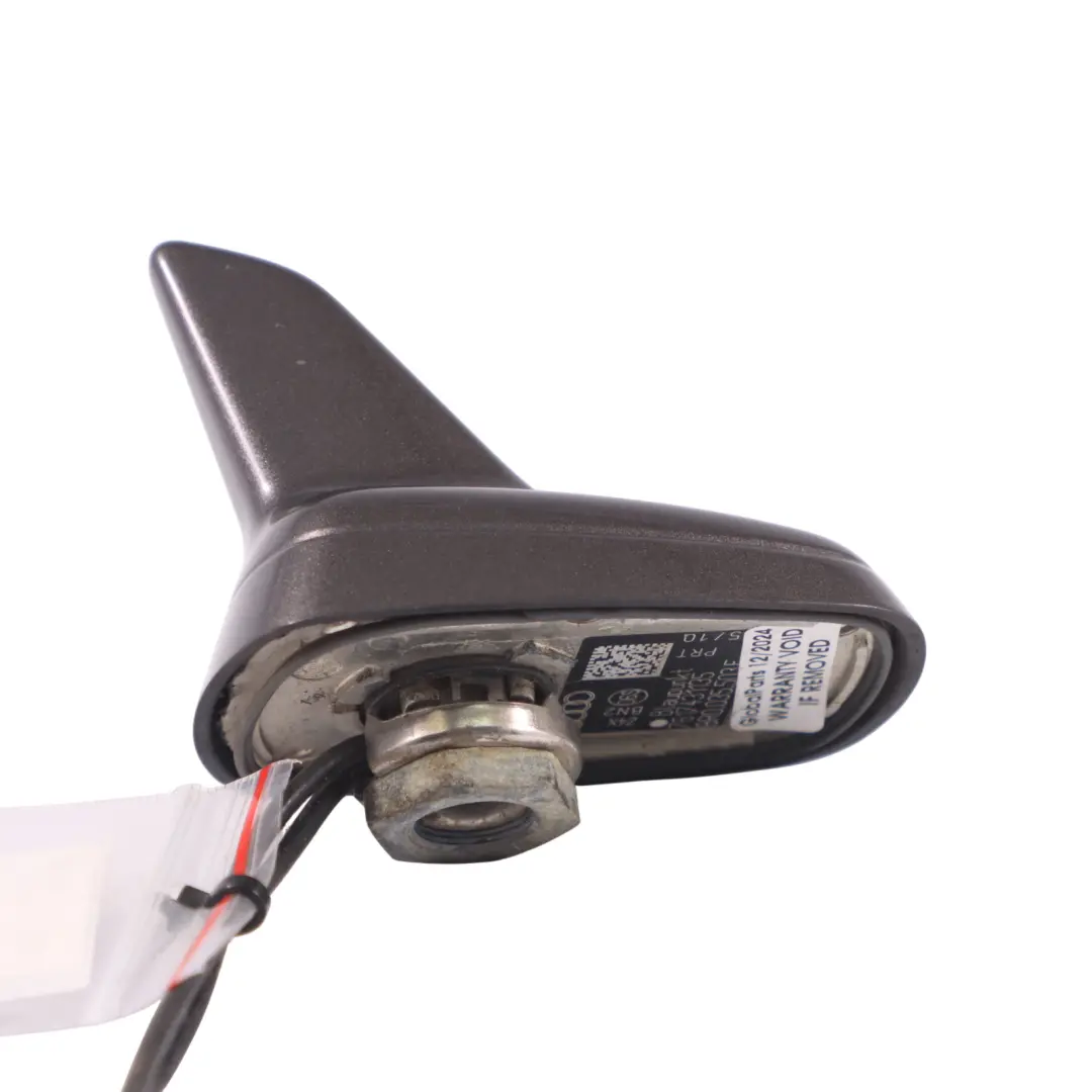 Aerial Roof Antenna Shark Amethyst Grey Metallic - Z4X 8R0035503E to Audi Q5 8R with Part number 8R0035503E-AGM Audi Q5 8R Aerial Roof Antenna Shark Amethyst Grey Metallic - Z4X 8R0035503E - SKU 8R0035503E-AGM - Part number 8R0035503E-AGM