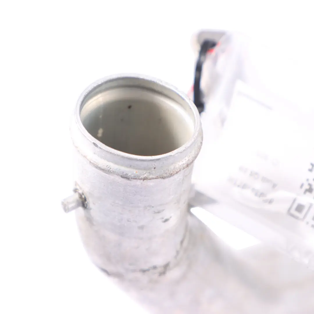 Refrigerante Agua Manguera Tubo para Audi Q5 8R con número de pieza 8R0121071H Audi Q5 8R Refrigerante Agua Manguera Tubo - SKU 8R0121071H - Número de pieza 8R0121071H