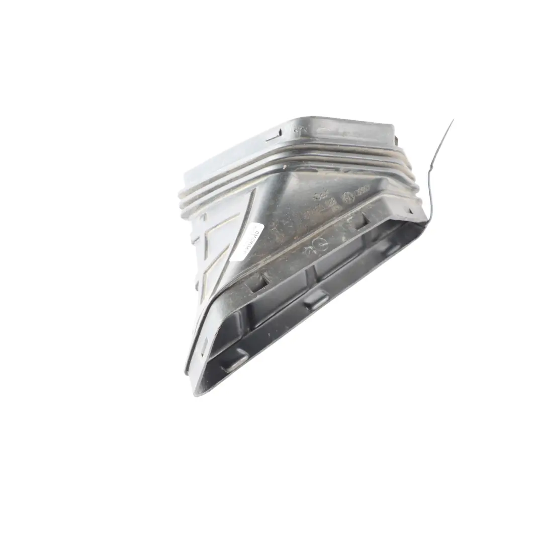 Audi Q5 8R Guide des tuyaux d'admission d'air A - SKU 8R0129739 - Numéro de pièce 8R0129739