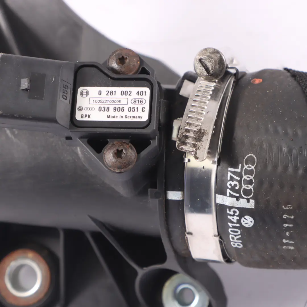 CCWA Rura Intercoolera Lewa Map Sensor do AUDI Q5 8R 3.0 TDI o numerze 8R0145737L AUDI Q5 8R 3.0 TDI CCWA Rura Intercoolera Lewa Map Sensor - SKU 8R0145737L - Numer Części 8R0145737L