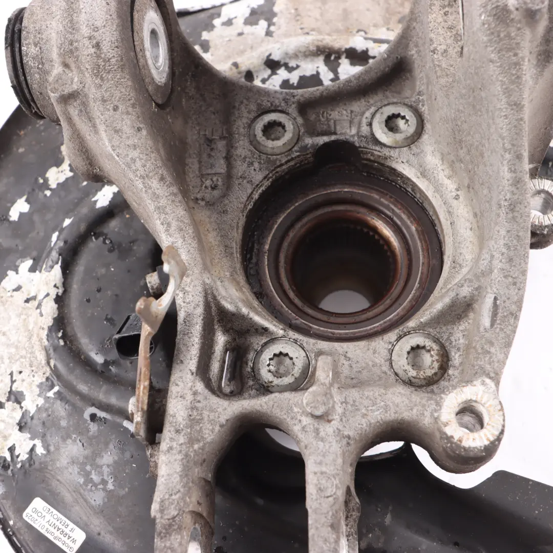 Soporte De Cubo De Rueda Montaje Trasero Derecho para Audi A7 4G con número de pieza 8R0505432F Audi A7 4G Soporte De Cubo De Rueda Montaje Trasero Derecho - SKU 8R0505432F - Número de pieza 8R0505432F