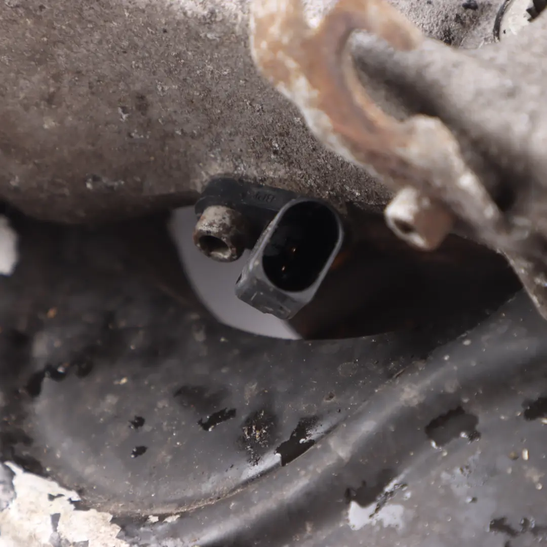 Radträger Radnaben Halterung Hinten Rechts für Audi A7 4G mit Teilenummer 8R0505432F Audi A7 4G Radträger Radnaben Halterung Hinten Rechts - SKU 8R0505432F - Teilenummer 8R0505432F