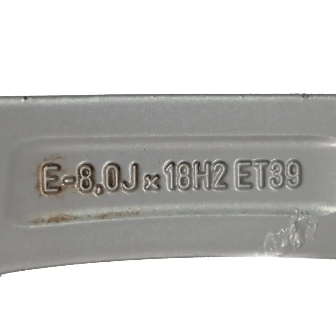  Llanta de aleación plateada Audi Q5 8R 18" 8J ET:39 Doble radio - SKU 8R0601025C-1 - Número de pieza 8R0601025C