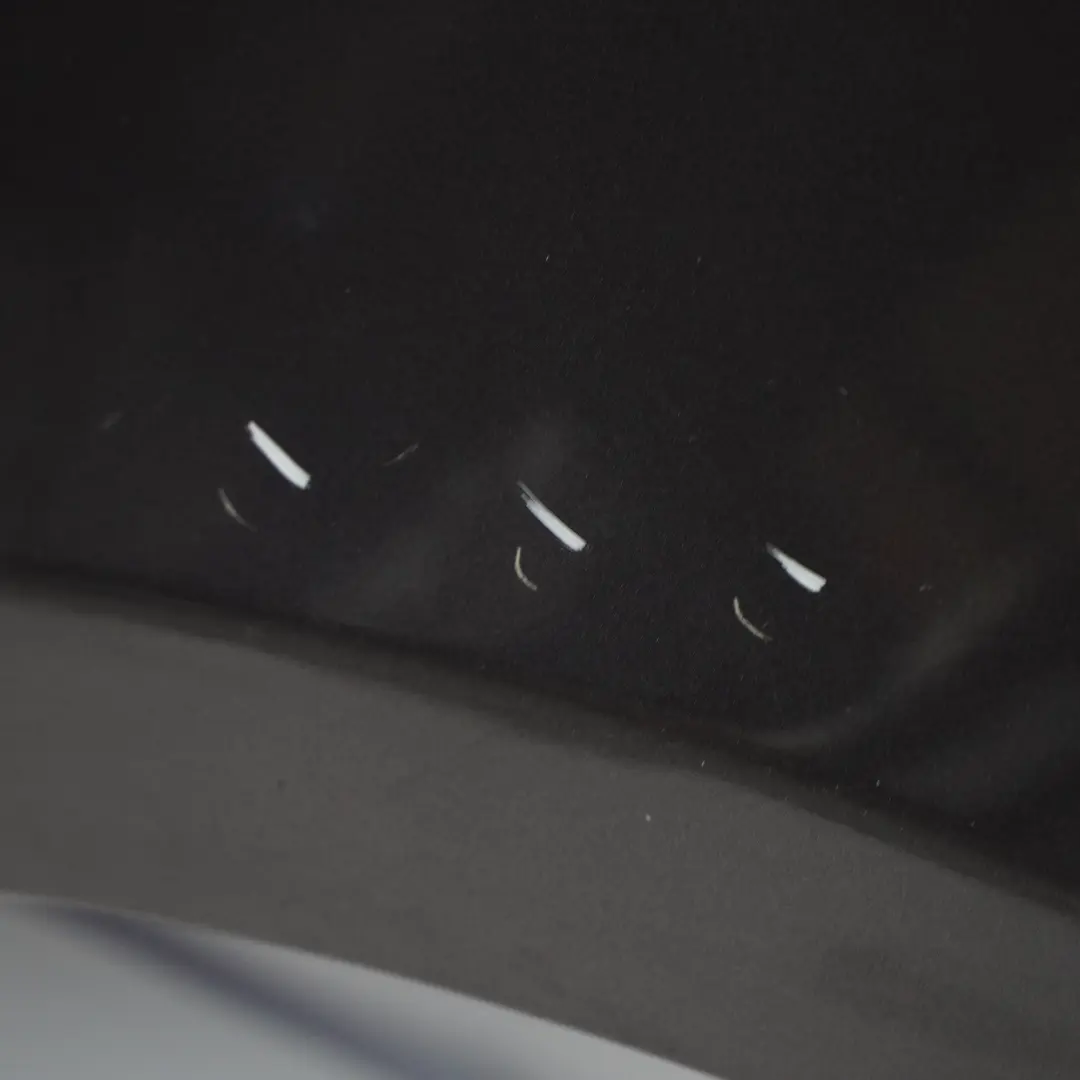 Panel lateral delantero izquierdo Guardabarros Amethyst Grey - Z4X para Audi Q5 8R con número de pieza 8R0821105A Audi Q5 8R Panel lateral delantero izquierdo Guardabarros Amethyst Grey - Z4X - SKU 8R0821105A-AGM - Número de pieza 8R0821105A