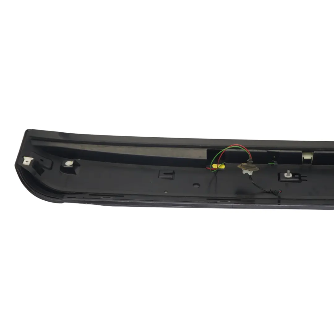 Spoiler Posteriore Portellone Baule Panel Grigio Ametista per Audi Q5 8R con numero di parte 8R0827933C Audi Q5 8R Spoiler Posteriore Portellone Baule Panel Grigio Ametista - SKU 8R0827933C-AGM - Numero di parte 8R0827933C