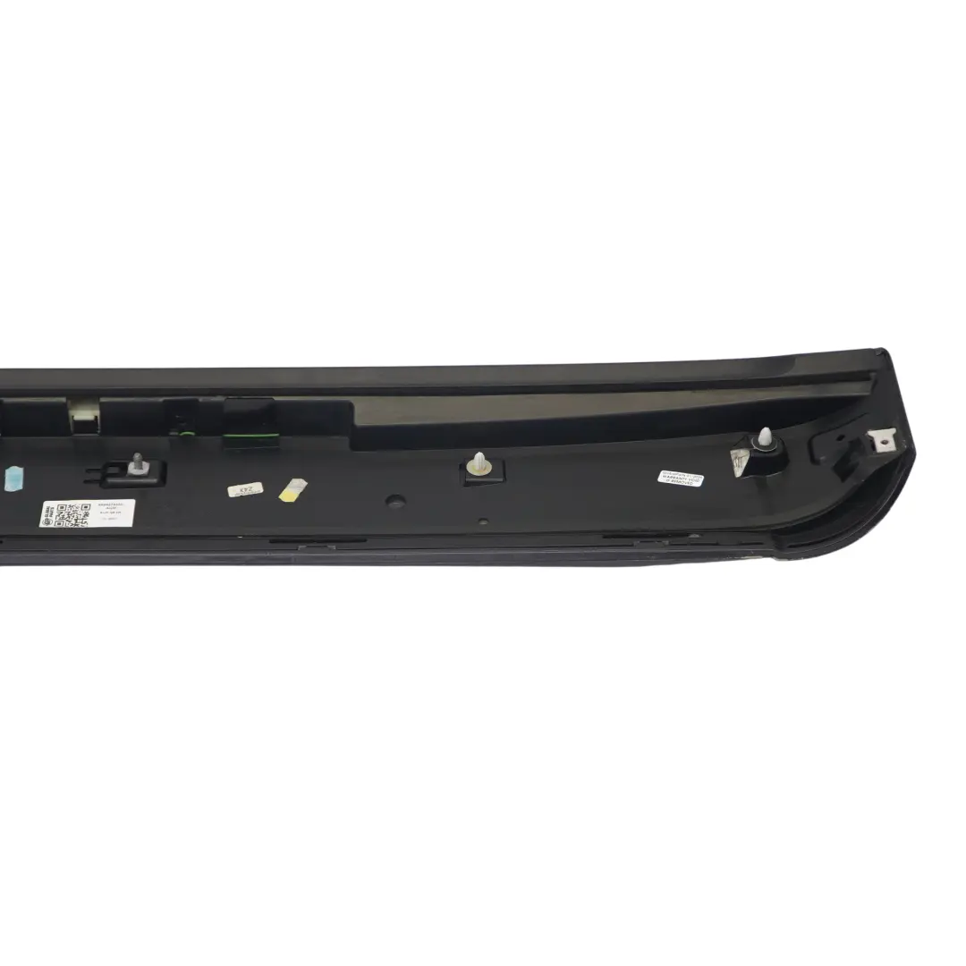 Spoiler Posteriore Portellone Baule Panel Grigio Ametista per Audi Q5 8R con numero di parte 8R0827933C Audi Q5 8R Spoiler Posteriore Portellone Baule Panel Grigio Ametista - SKU 8R0827933C-AGM - Numero di parte 8R0827933C