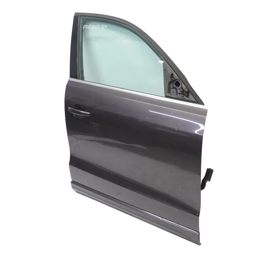 Audi Q5 8R Panneau de recouvrement de porte avant droite Amethyst Grey - Z4X - SKU 8R0831052E-AGM - Numéro de pièce 8R0831052E