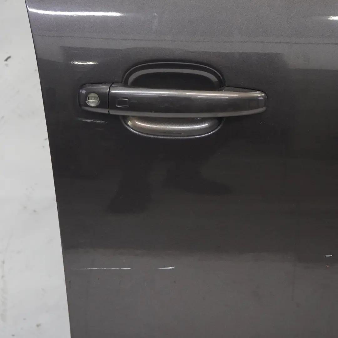 Audi Q5 8R Panneau de recouvrement de porte avant droite Amethyst Grey - Z4X - SKU 8R0831052E-AGM - Numéro de pièce 8R0831052E