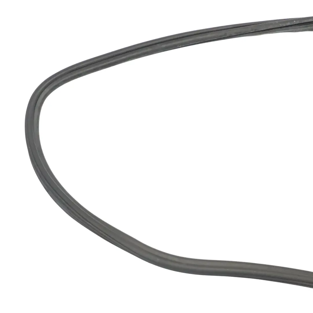 Goma Junta Interior Puerta Trasera Izquierda Derecha para AUDI Q5 8R con número de pieza 8R0833721E AUDI Q5 8R Goma Junta Interior Puerta Trasera Izquierda Derecha - SKU 8R0833721E - Número de pieza 8R0833721E