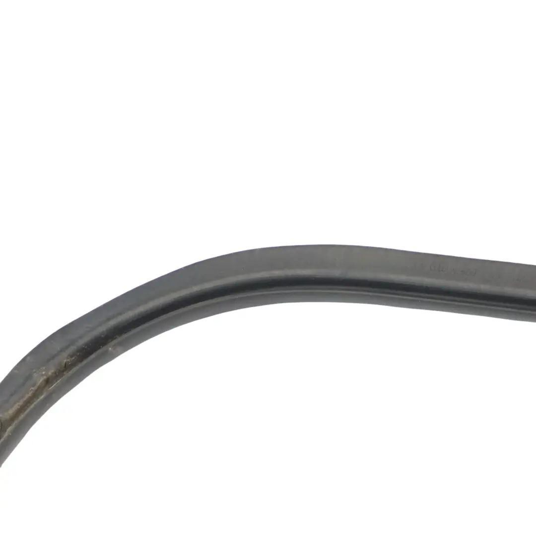 Guarnizione Porta Interna Posteriore Gomma Sinistra Destra per AUDI Q5 8R con numero di parte 8R0833721E AUDI Q5 8R Guarnizione Porta Interna Posteriore Gomma Sinistra Destra - SKU 8R0833721E - Numero di parte 8R0833721E