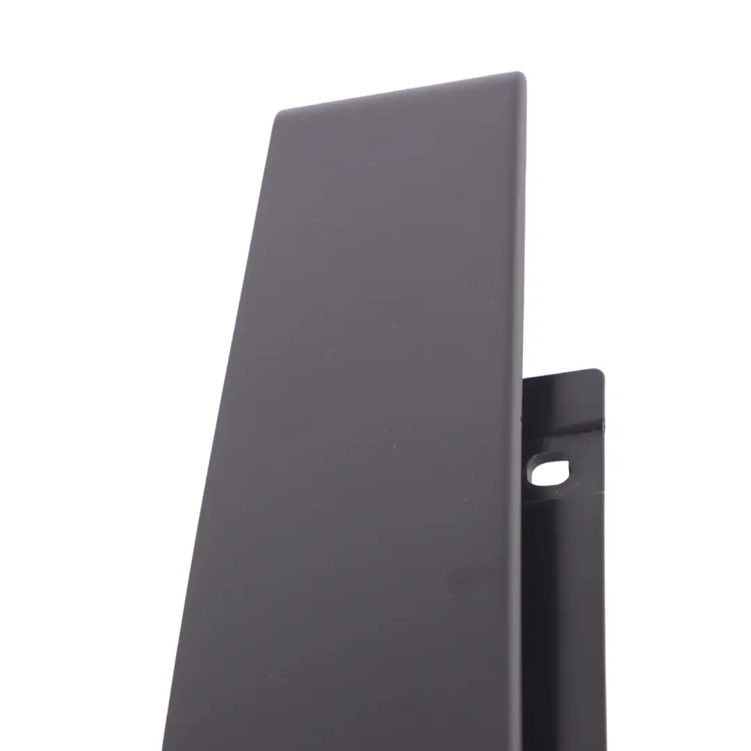 Puerta Delantera B Pilar Tapa Embellecedor Derecho para Audi Q5 8R con número de pieza 8R0837902 Audi Q5 8R Puerta Delantera B Pilar Tapa Embellecedor Derecho - SKU 8R0837902 - Número de pieza 8R0837902