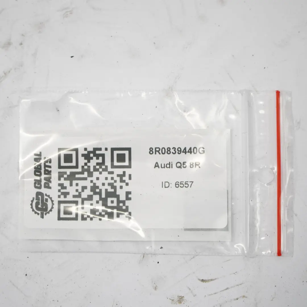 AUDI Q5 8R Ventana Guía Puerta Trasera Derecha Moldura Junta - SKU 8R0839440G - Número de pieza 8R0839440G