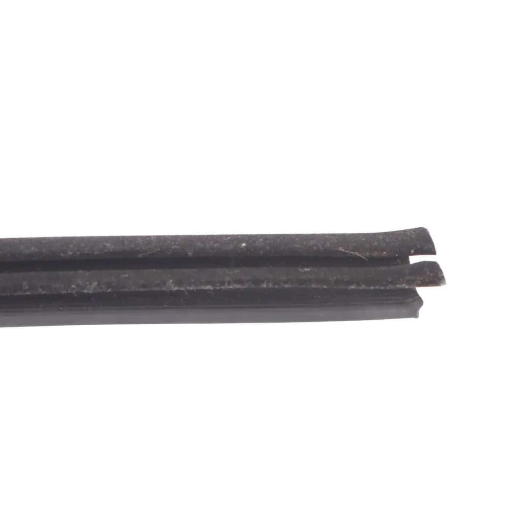 Audi Q5 8R lunotto interno guida guida guarnizione destra - SKU 8R0839480B - Numero di parte 8R0839480B