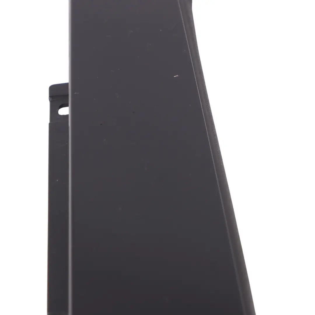 Moldura Pilar Puerta Cubierta Trasera Derecha Alto Brillo para Audi Q5 8R con número de pieza 8R0839902M Audi Q5 8R Moldura Pilar Puerta Cubierta Trasera Derecha Alto Brillo - SKU 8R0839902M - Número de pieza 8R0839902M