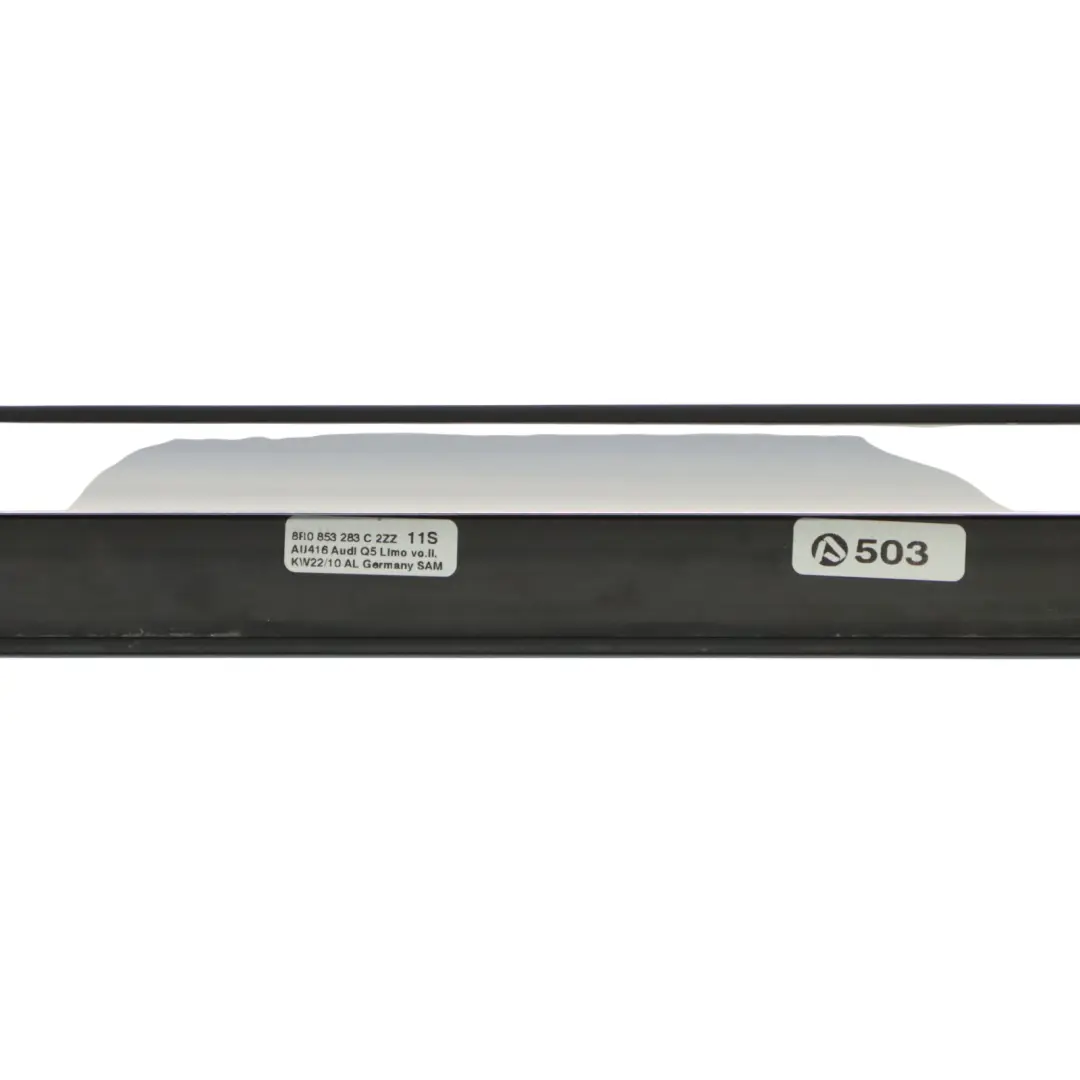 Joint de vitre avant porte gauche d'étanchéité chromé pour Audi Q5 8R à propos du numéro de pièce 8R0853283C Audi Q5 8R Joint de vitre avant porte gauche d'étanchéité chromé - SKU 8R0853283C - Numéro de pièce 8R0853283C