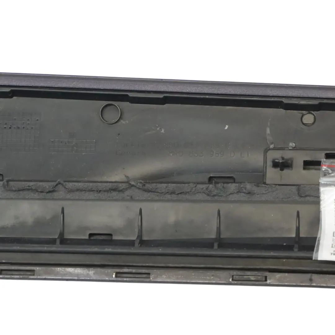 Hintere Türver Kleidung Untere Zierleiste Abdeckung Links für Audi Q5 8R mit Teilenummer 8R0853969E Audi Q5 8R Hintere Türver Kleidung Untere Zierleiste Abdeckung Links - SKU 8R0853969E - Teilenummer 8R0853969E